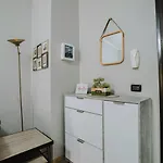 Nevila's * Τίρανα
