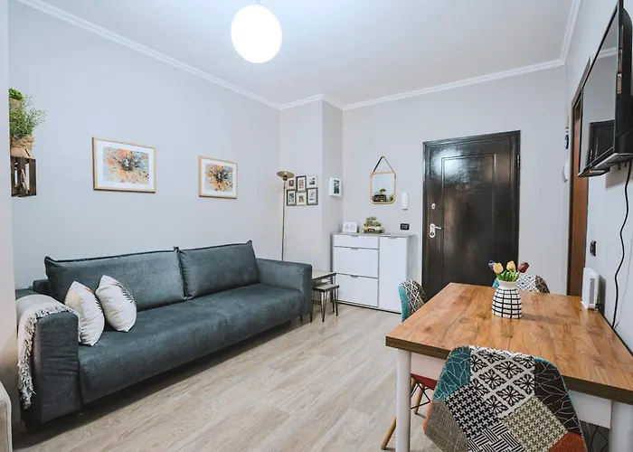 Apartament Nevila's *